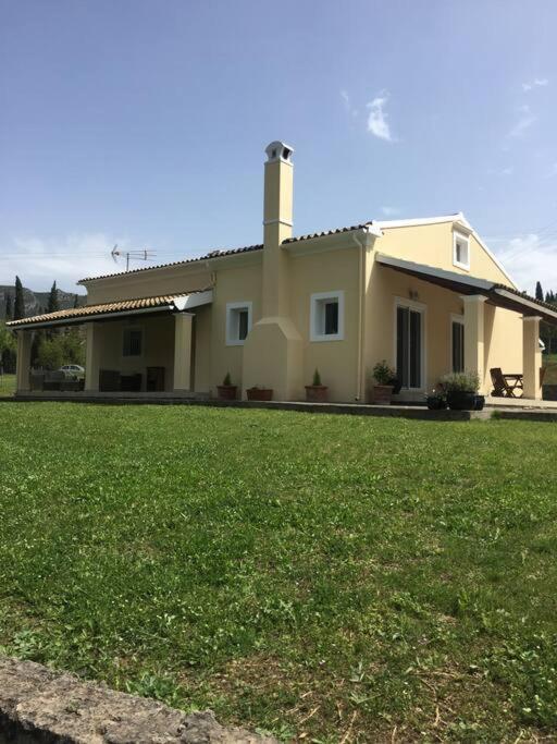 Villa Alexakis Doukádes 외부 사진